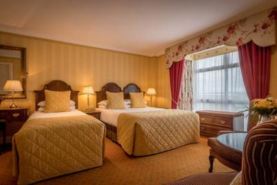 Hotel Granville | Waterford | Why Book With Us? | Double Single Bedroom