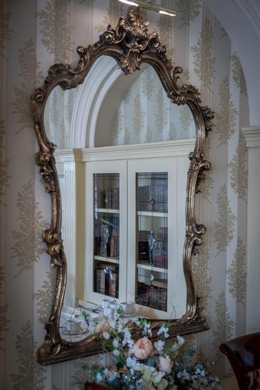 Granville Hotel | Waterford | Granville Hotel antiques