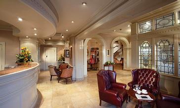 The Perfect Base to Explore Waterford